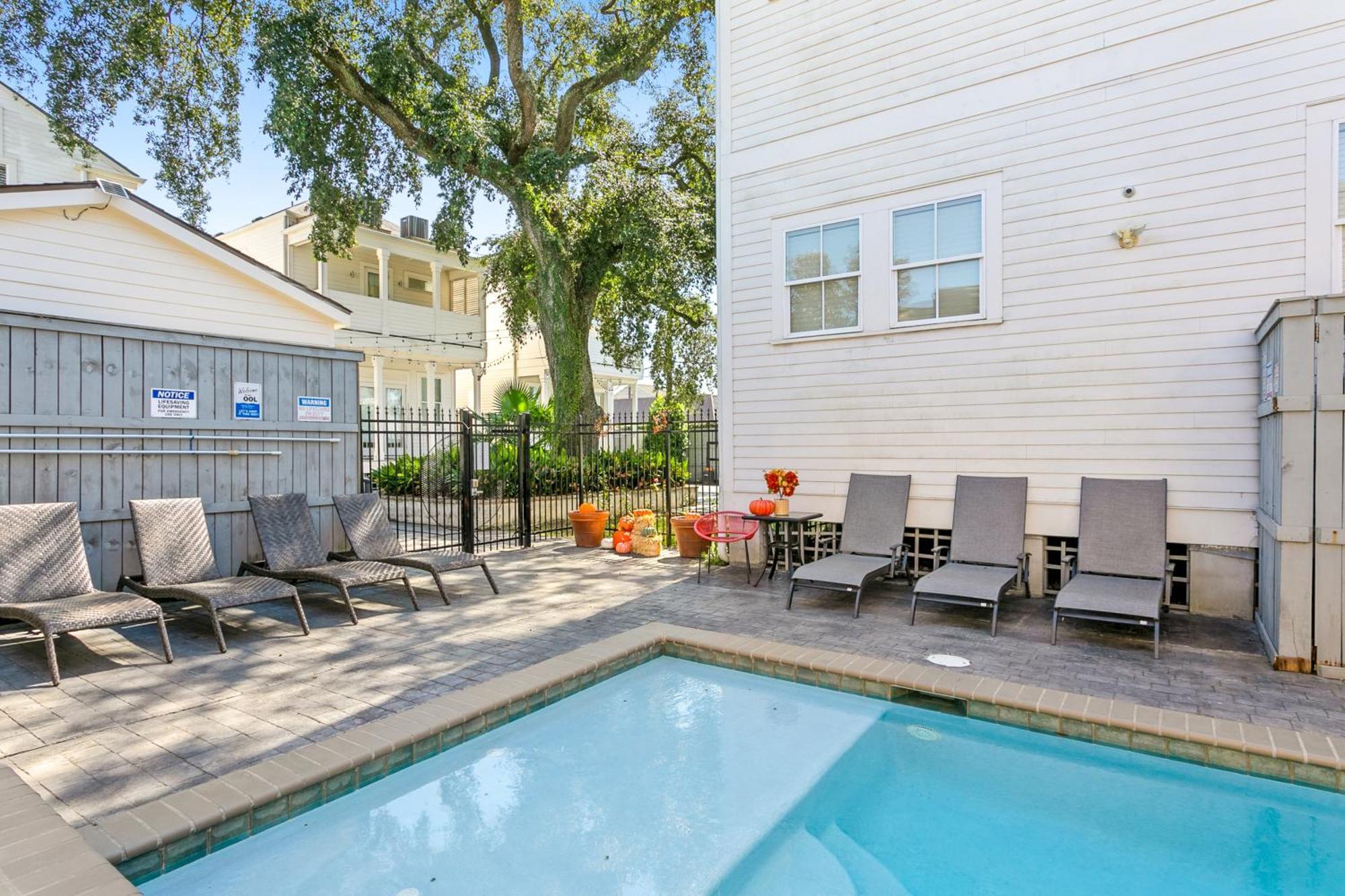 Modern 2Br On Carondelet By Hosteeva Apartment New Orleans Luaran gambar