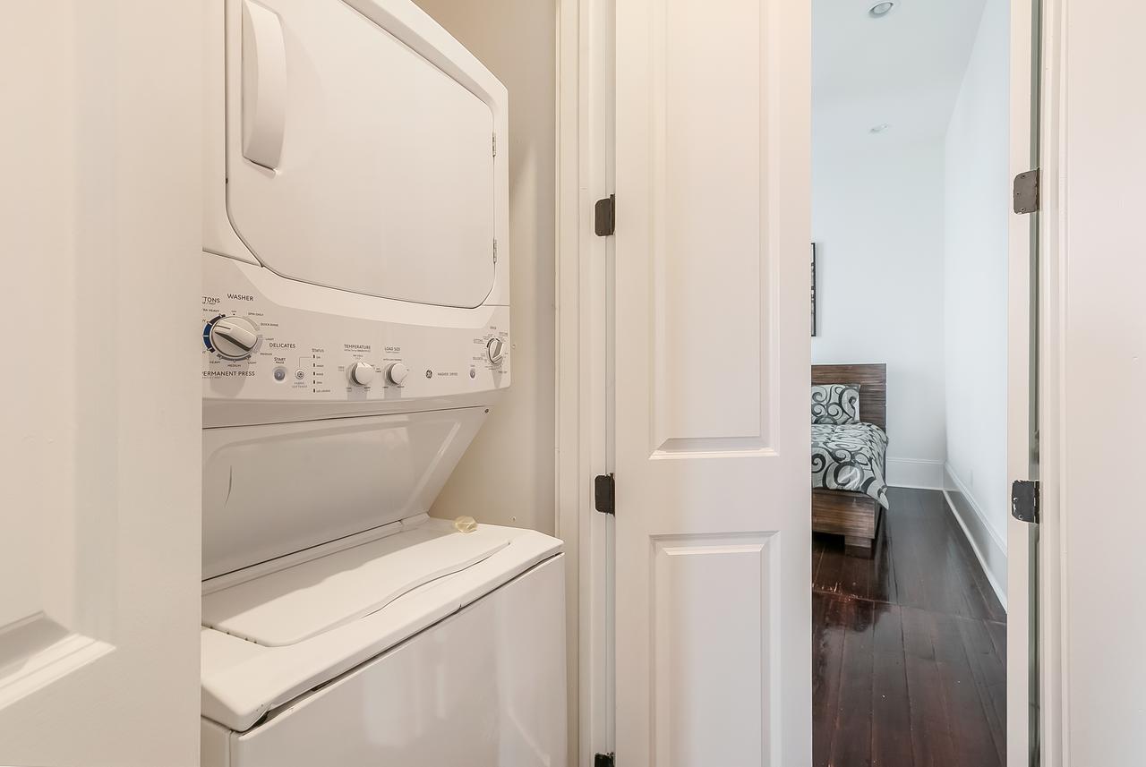 Modern 2Br On Carondelet By Hosteeva Apartment New Orleans Luaran gambar