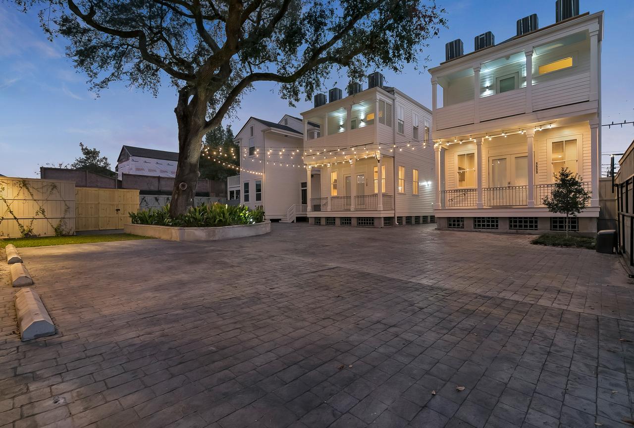 Modern 2Br On Carondelet By Hosteeva Apartment New Orleans Luaran gambar